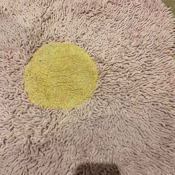 Beautiful girls bathroom/bedroom mat - Picture 2 of 5